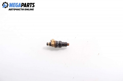 Gasoline fuel injector for Hyundai Galloper 3.0, 141 hp, 1998